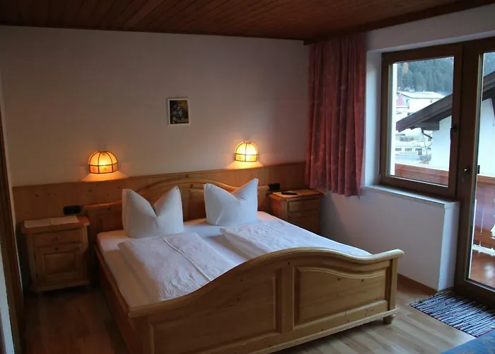 Schwemberger Ohne Fruehstueck Гостевой дом 3*