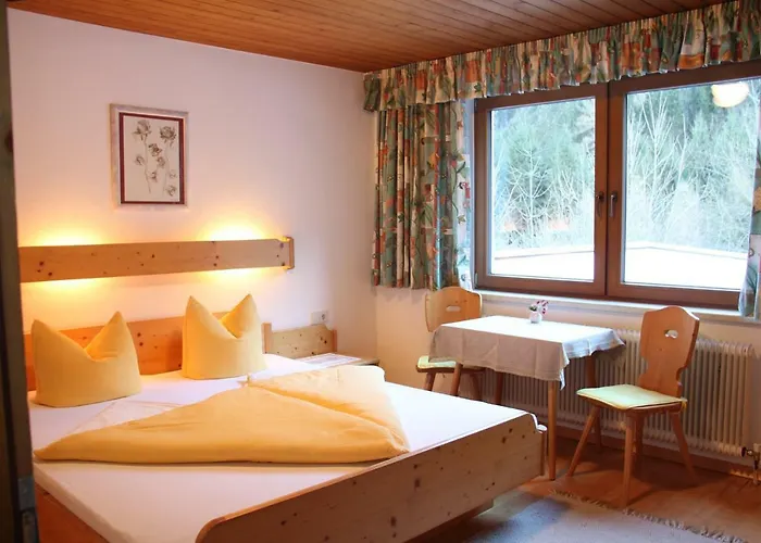 Schwemberger Ohne Fruehstueck Гостьовий будинок 3*