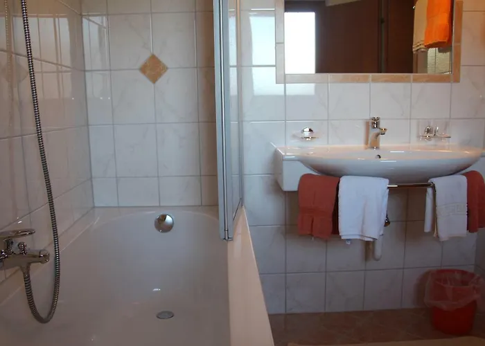 Schwemberger Ohne Fruehstueck Pensionat Mayrhofen