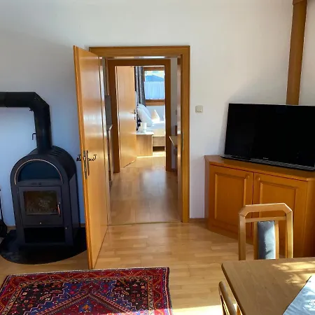 Πανσιόν Schwemberger Ohne Fruehstueck 3*