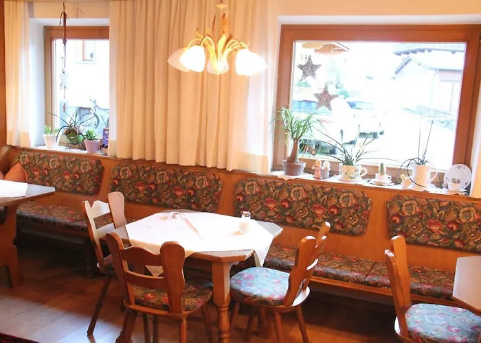 Schwemberger Ohne Fruehstueck 招待所