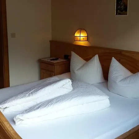 Vendégház Schwemberger Ohne Fruehstueck Mayrhofen